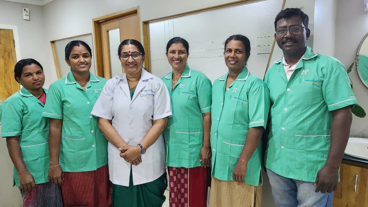 Unni Dental Clinic team