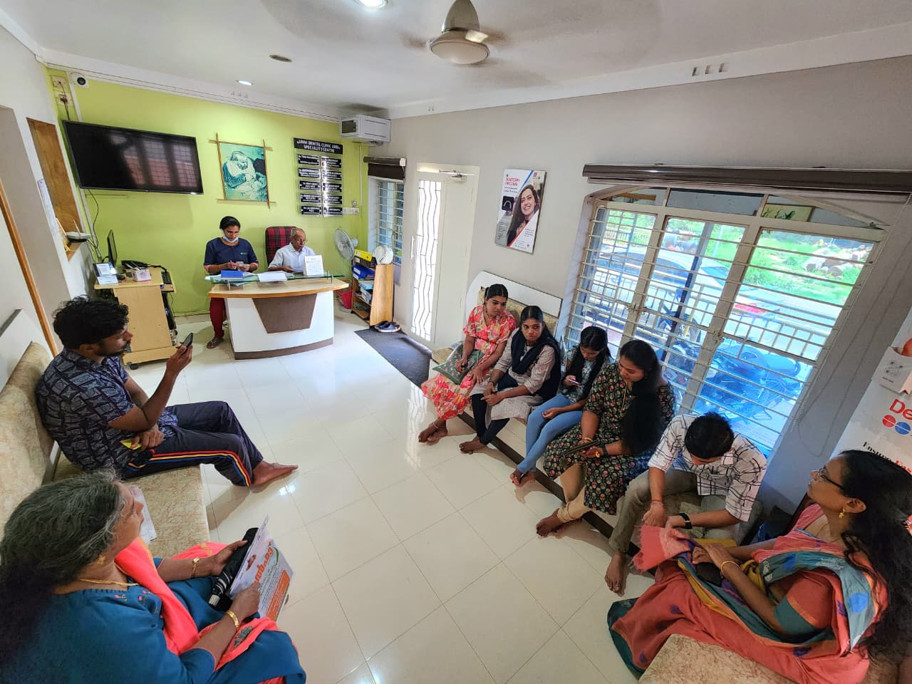 Unni Dental Clinic reception
